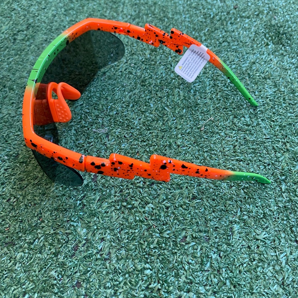 Sport Sunglasses - Picture 2 of 6